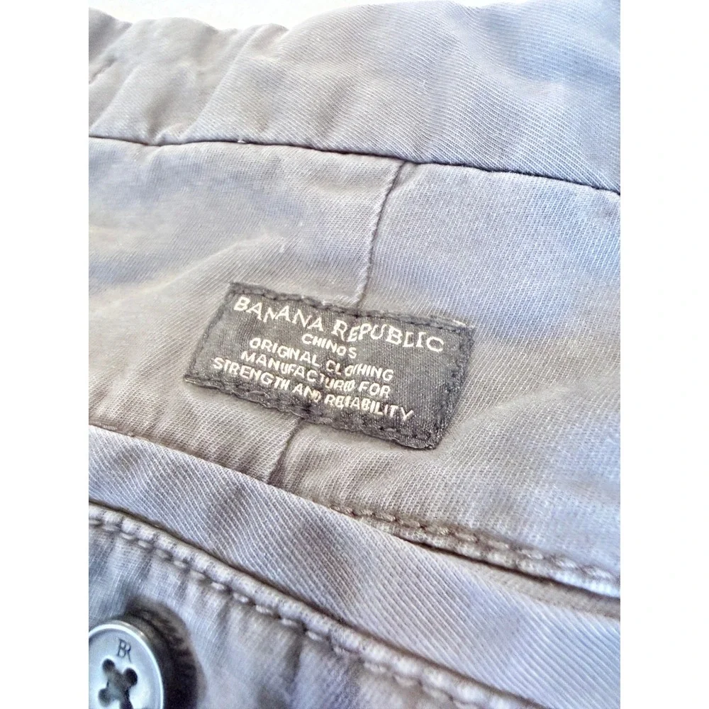 Banana Republic Chino Pants Mens 36x30 Charcoal Slim Lived-In Basic